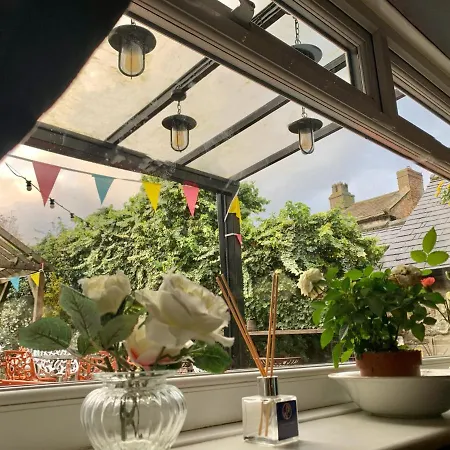 بيت ريفي The Bay Horse,